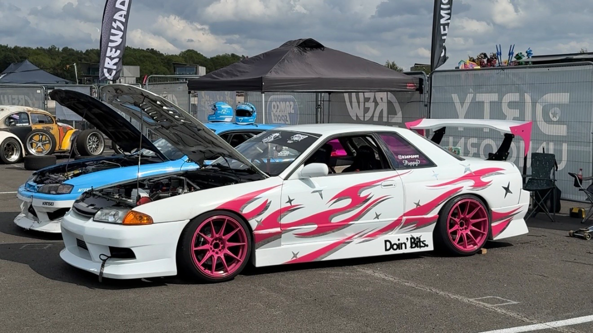 DORI HERO LIVERY OF YOUR CHOICE!